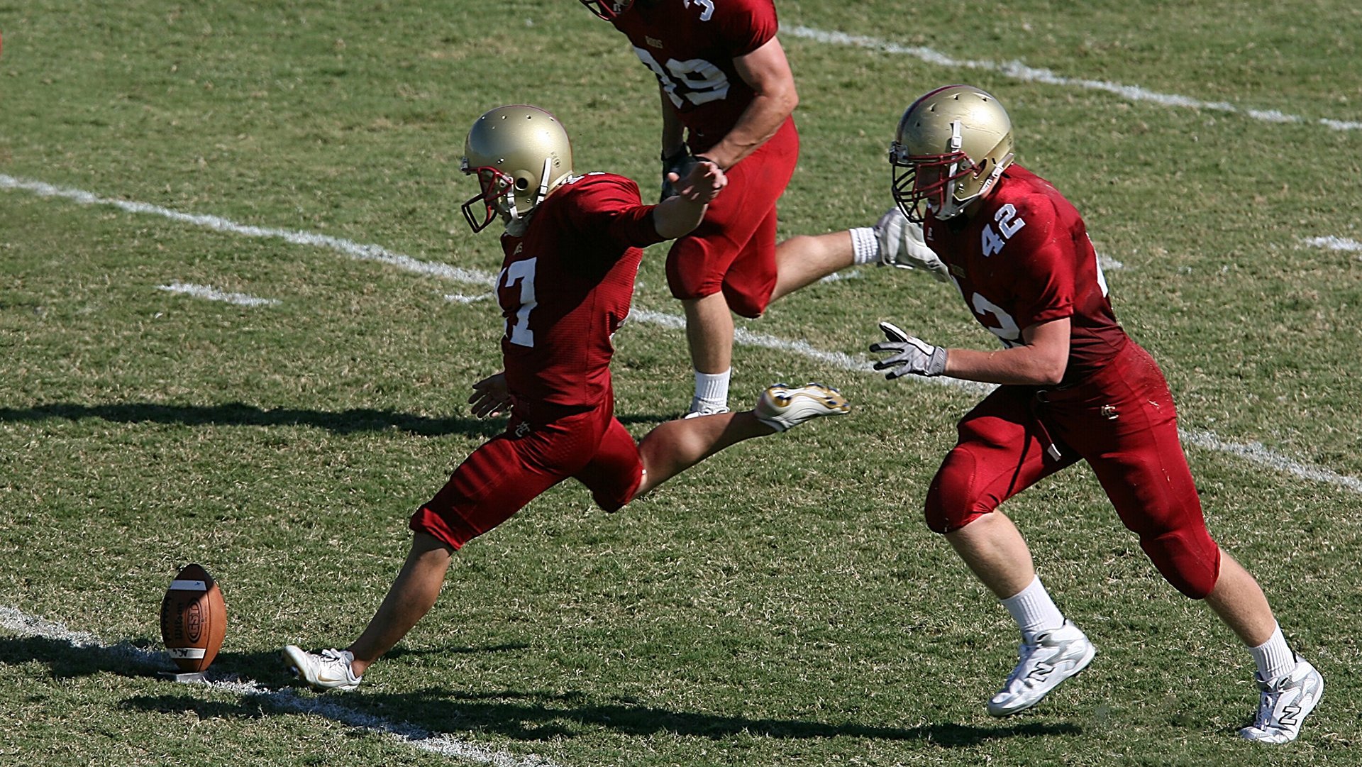 贝林厄姆的魔法时刻，牙买加惊天逆转德国，书写足球新传奇